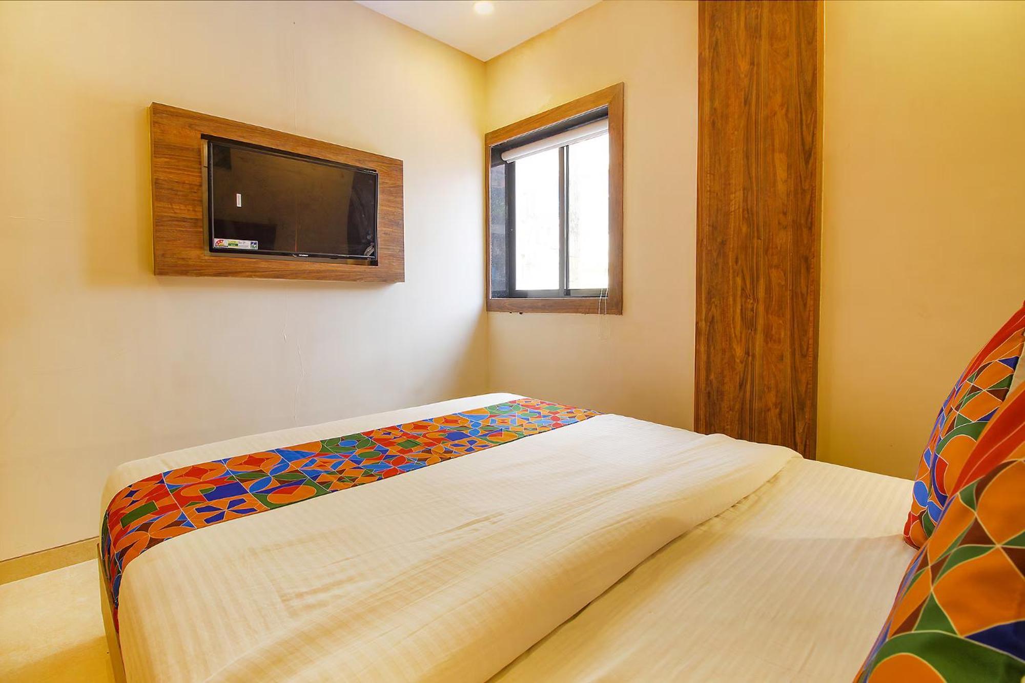 Fabhotel Peninsula - Nr Csmt Station Bombay Esterno foto