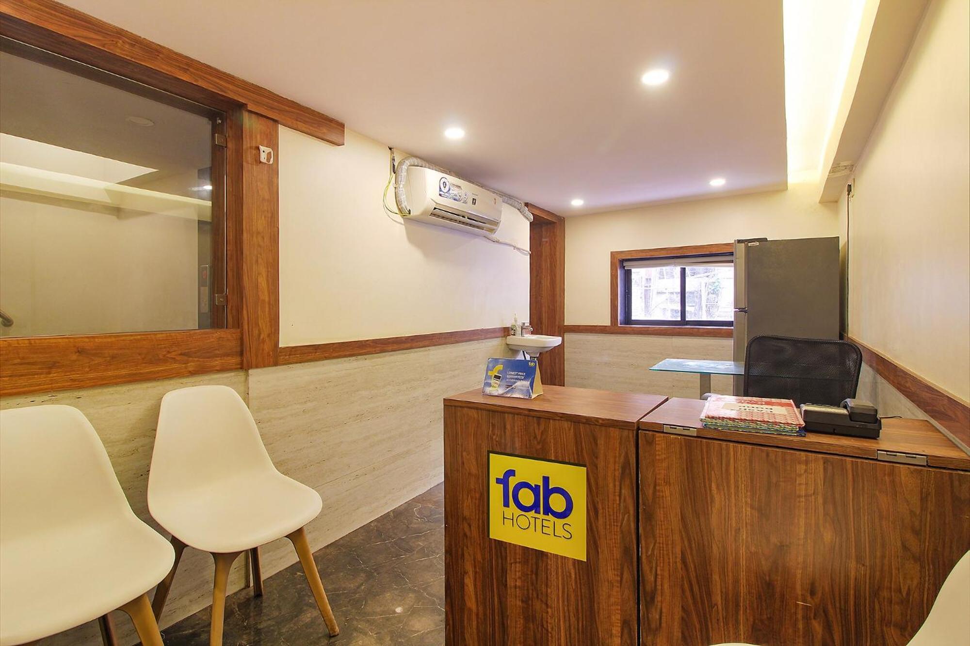 Fabhotel Peninsula - Nr Csmt Station Bombay Esterno foto